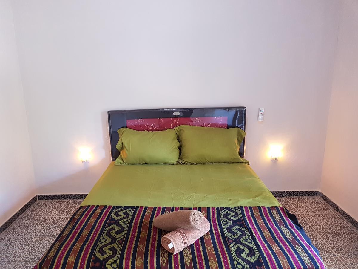 Kuta * Kuta (Lombok)